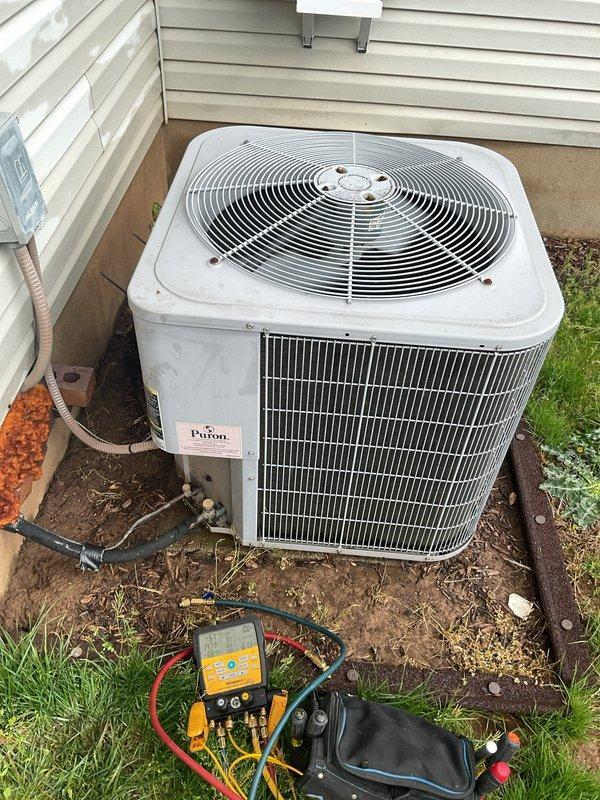 Jeffersontown, KY - Performed comprehensive refrigerant check and leak detection on residential Payne heat pump system. Connected manifold gauge set to outdoor condensing unit and verified system pressures and refrigerant charge levels. Conducted visual inspection of unit, line set, and connections for signs of refrigerant leakage. System found to be operating within normal parameters with no leaks detected at time of service.