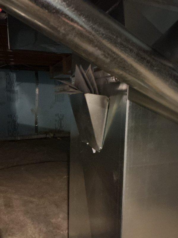 Completed four-month planned maintenance inspection on HVAC system. Performed comprehensive system evaluation including verification of condensate drain line alignment, inspection of electrical connections and wiring harnesses, and assessment of ductwork condition. All components found to be operating within normal parameters with proper drainage alignment confirmed.