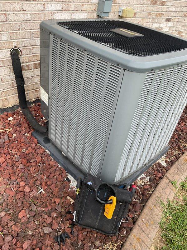 Completed annual Platinum Level maintenance on a 3-year-old single HVAC system. Performed comprehensive inspection of outdoor condenser unit and verified Nest thermostat operation displaying 71°F in cooling mode. Replaced 16x25x1 air filter, checked refrigerant levels, inspected electrical connections at disconnect box, and confirmed proper drainage through condensate line. All components operating within normal parameters with no issues identified during this first annual service visit.