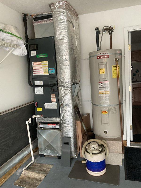 Completed Platinum Level planned maintenance on a 6-year-old HVAC system including an ASPT29B1AAB air handler unit. Replaced 16x20x2 polarized air filter, inspected all mechanical components, and verified proper operation of the system and associated humidifier equipment. All equipment found to be operating within normal parameters with no immediate service needs identified at this first annual visit.