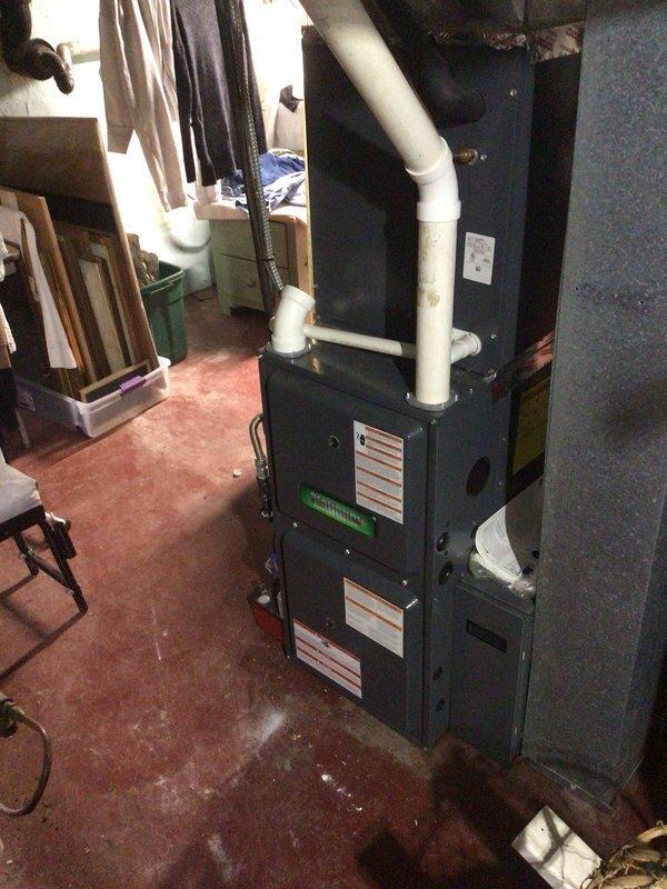 Completed second annual maintenance visit on 6-year-old single-system HVAC unit as part of Gold Level planned maintenance program. Performed comprehensive inspection and servicing of both outdoor condenser unit and indoor furnace system, replaced 16x20x5 filter, documented equipment condition with photos, and noted customer is due for service agreement renewal.